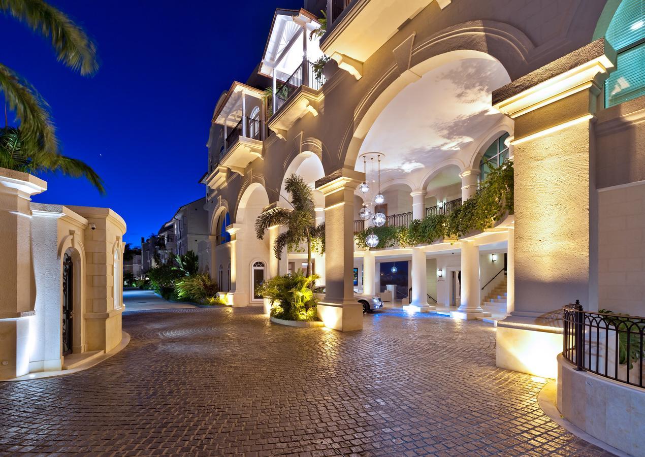 Port Ferdinand Marina & Luxury Residences Saint Peter Esterno foto